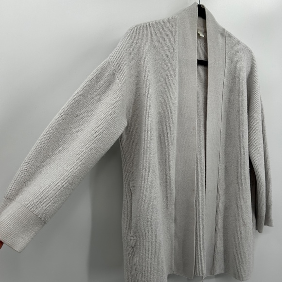 LULULEMON *Flawed* White Merino Wool Ribbed Knit Open Cardigan Sweater Size 8 - Picture 4 of 9